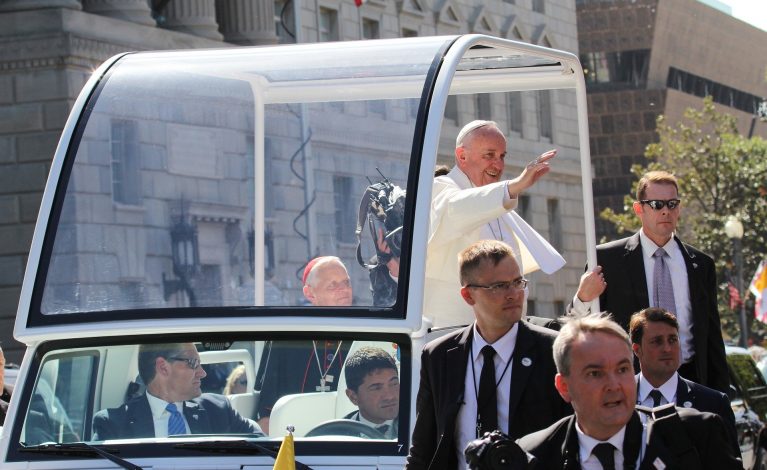 Papież popiera związki homoseksualne?