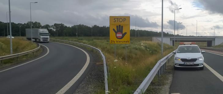 Pomocne oznakowanie autostrad