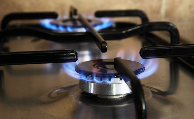 PGNiG obniża cenę gazu dla klientów biznesowych