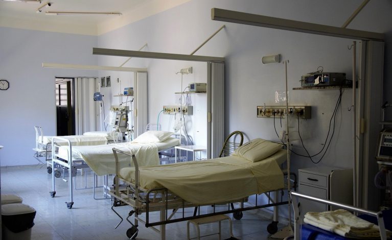 140 łóżek covidowych dla pacjentów cierpiących na inne schorzenia