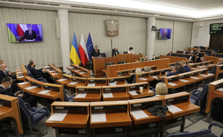 Senat jednogłośnie przyjął ustawę o obronie ojczyzny bez poprawek