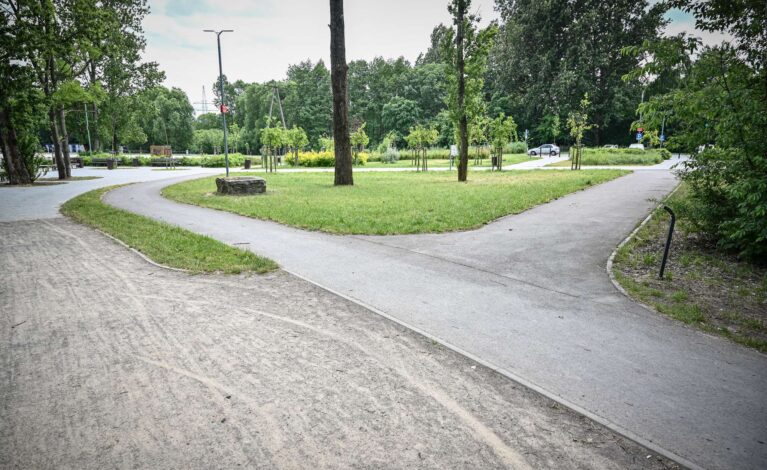 Rewitalizacja Parku Lisiniec. Przybędzie ścieżek pieszych i rowerowych