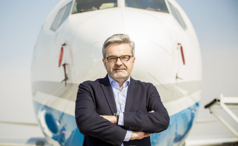 Lotnisko Katowice-Pyrzowice przeznaczy 1,5 mld zł na inwestycje. Rozmowa z Prezesem GTL SA Arturem Tomasikiem