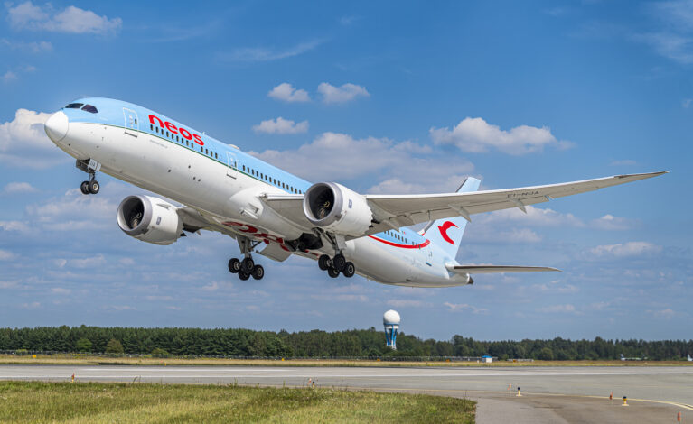 Z Pyrzowic na… Madagaskar! Zainaugurowano nowe połączenie w Katowice Airport